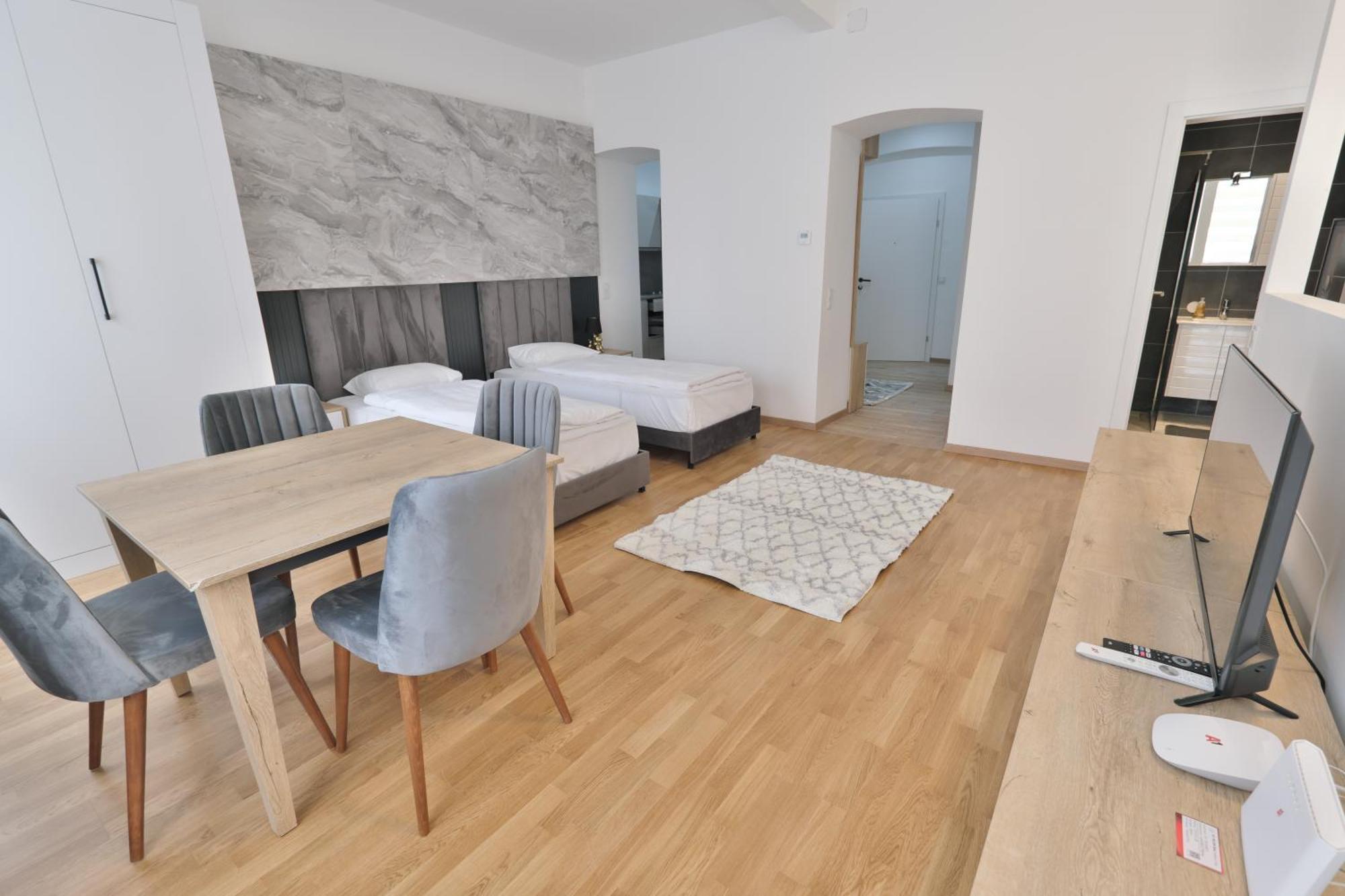 Vienna Lotus Apartments Luaran gambar