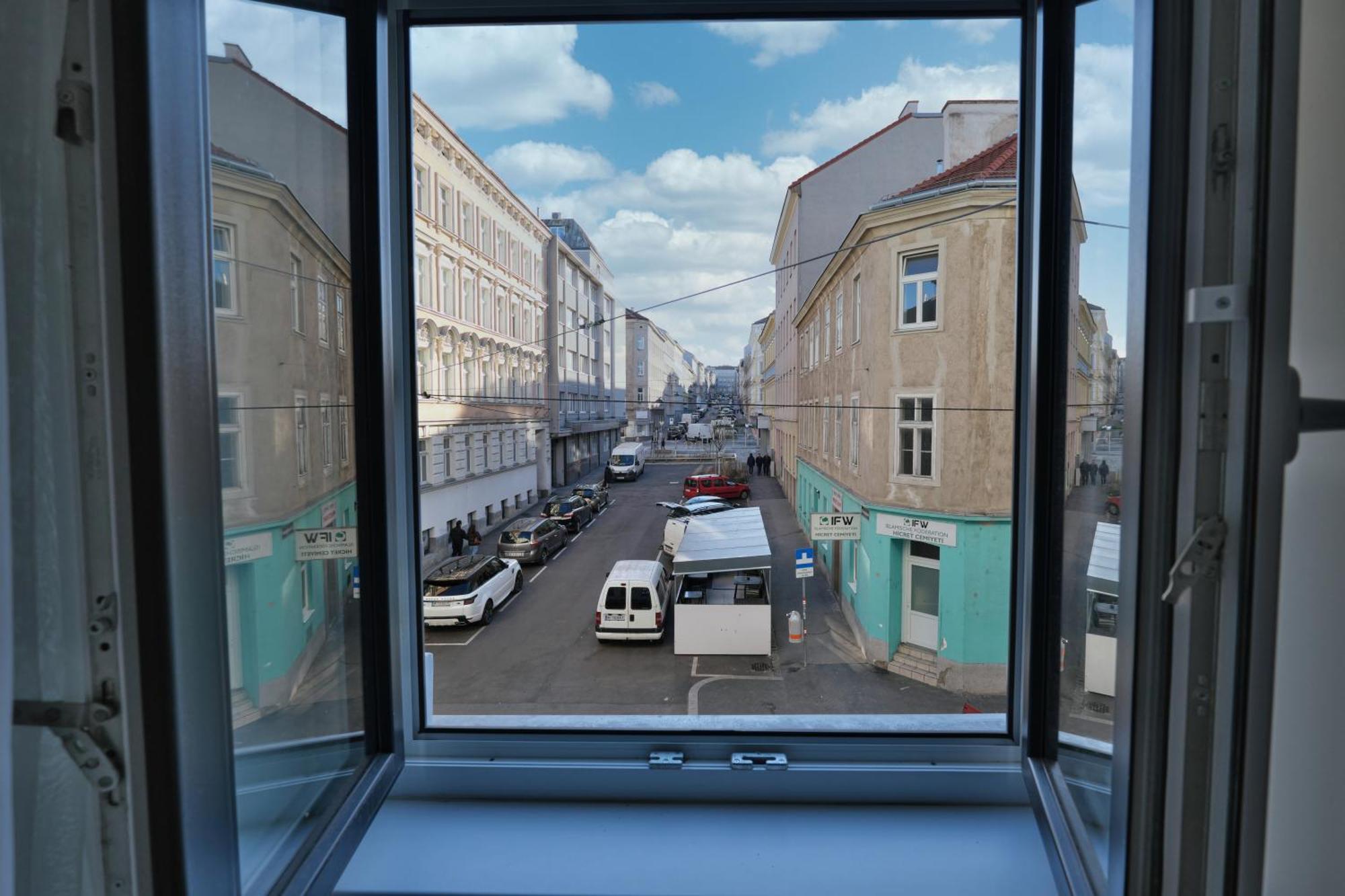 Vienna Lotus Apartments Luaran gambar