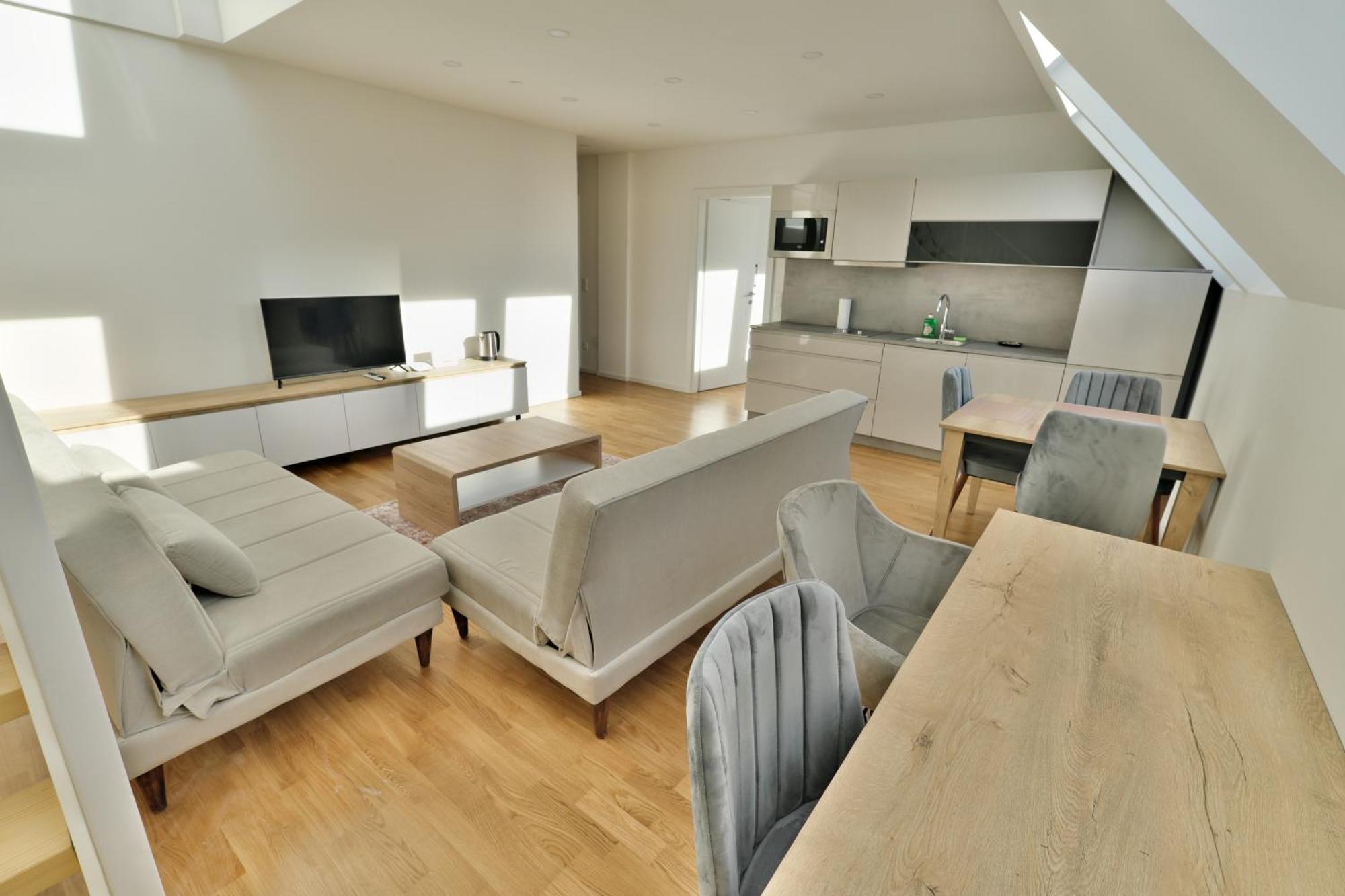 Vienna Lotus Apartments Luaran gambar