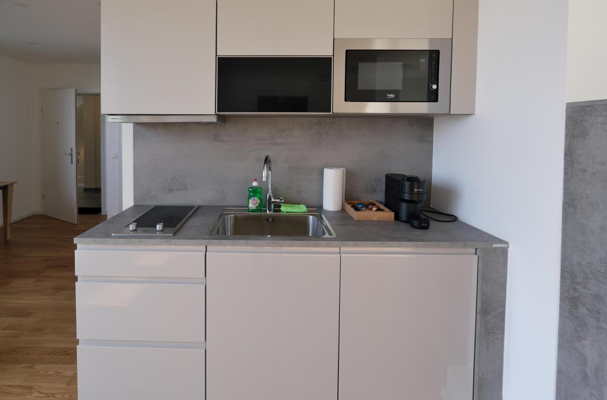 Vienna Lotus Apartments Luaran gambar