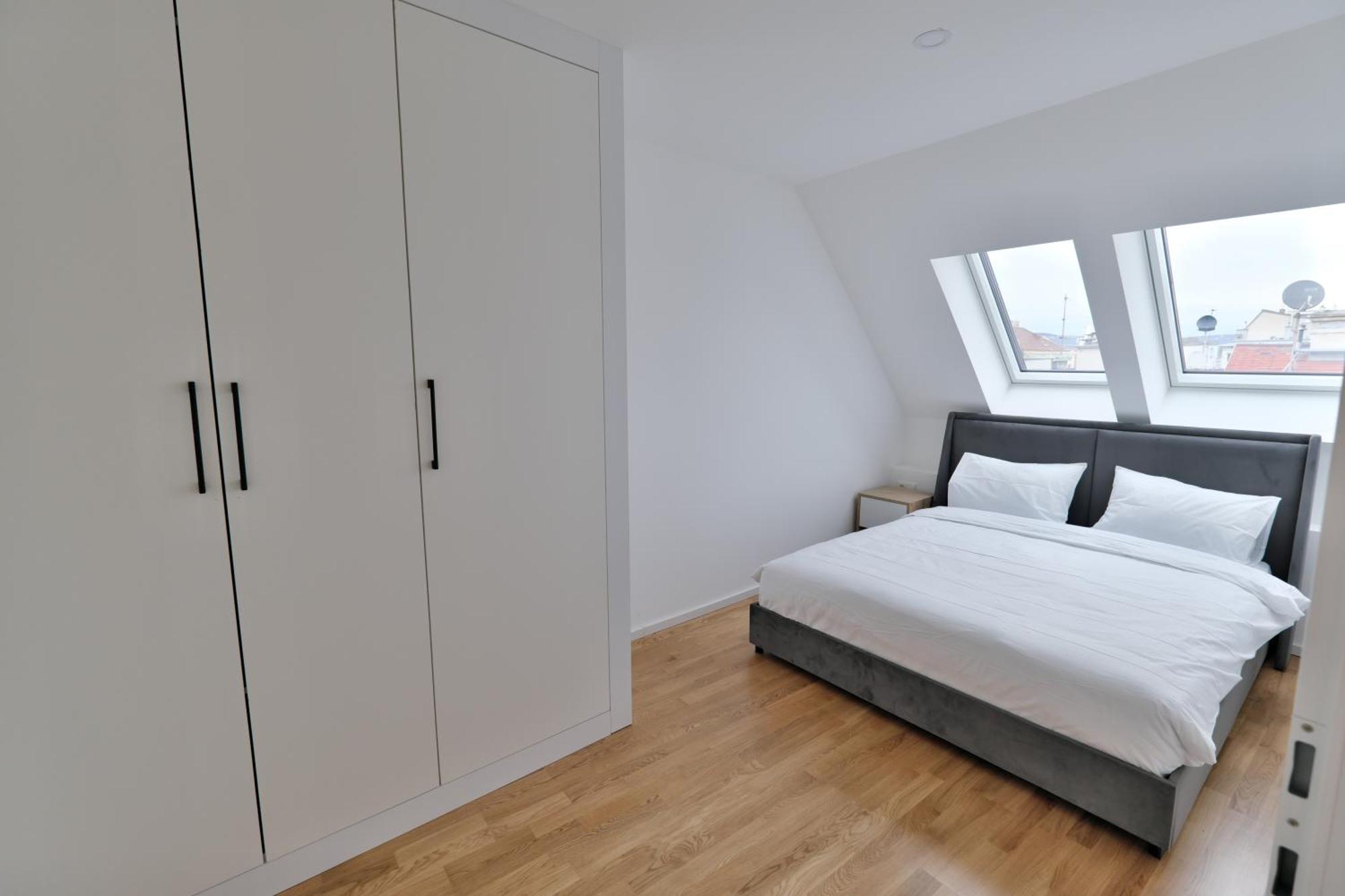 Vienna Lotus Apartments Luaran gambar