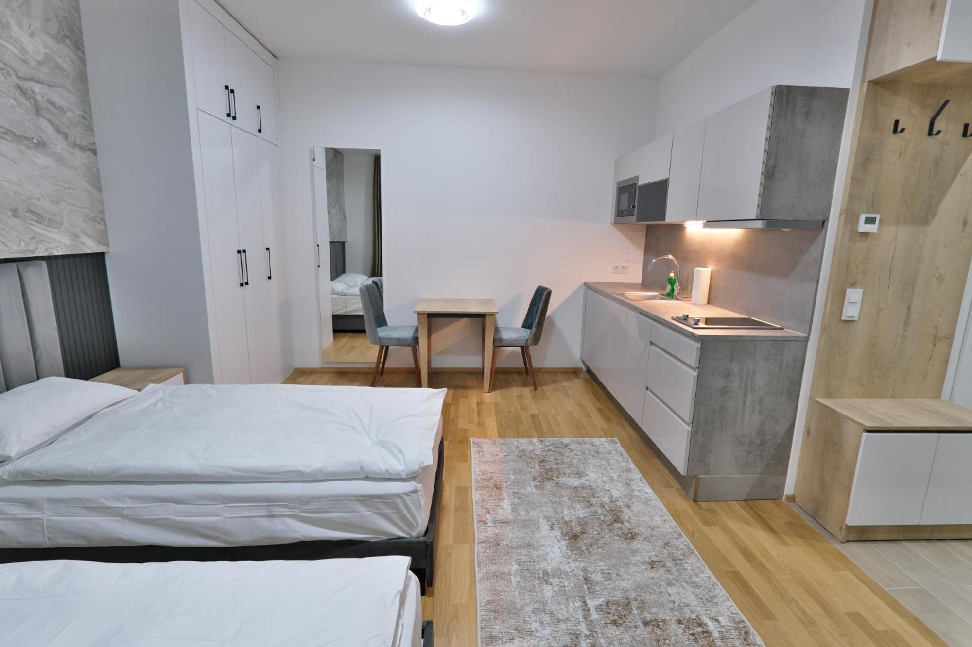 Vienna Lotus Apartments Luaran gambar