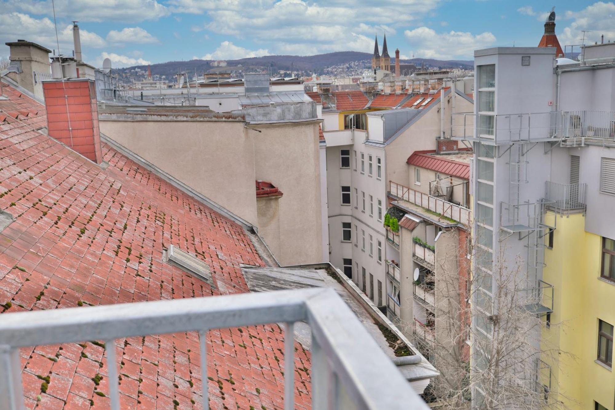 Vienna Lotus Apartments Luaran gambar